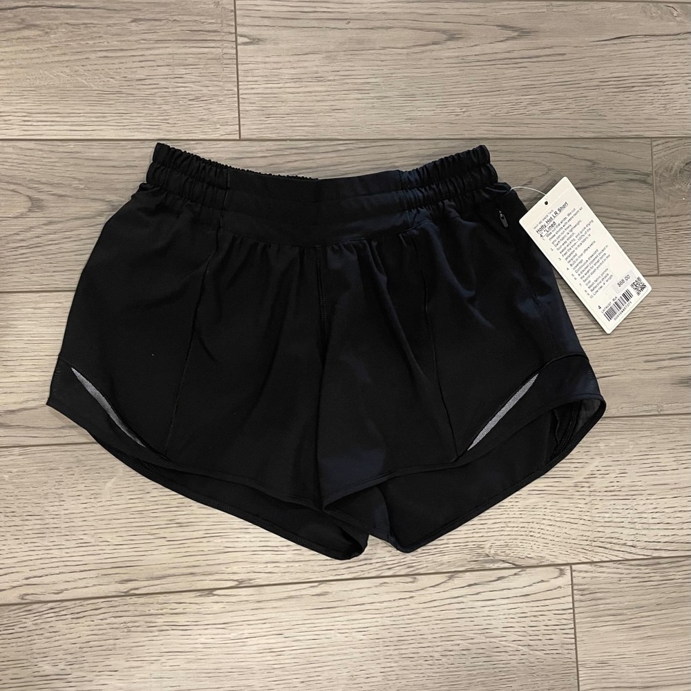 Lululemon Hotty Hot LR Short 4
